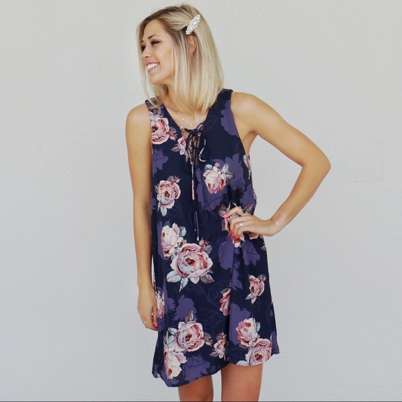 navy floral dress - Picture 3 of 5
